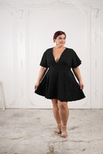 Load image into Gallery viewer, New York Dress Black
