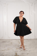 Load image into Gallery viewer, New York Dress Black
